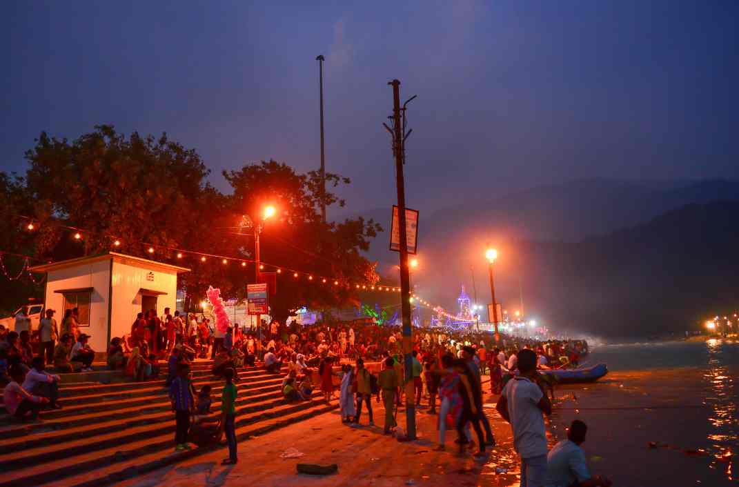 Triveni ghat taxi service rishikesh book best car with best Price